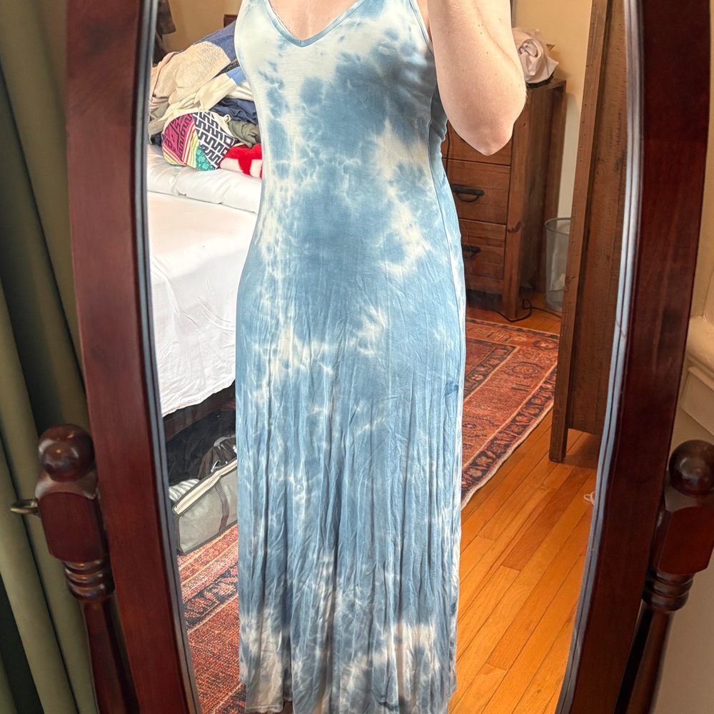 Lovestitch Sky Blue Tie-Dye Maxi Dress